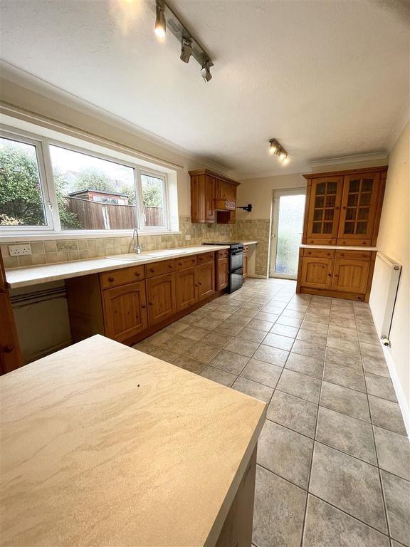 Property photo 3 of 20 Img_1054.Jpeg