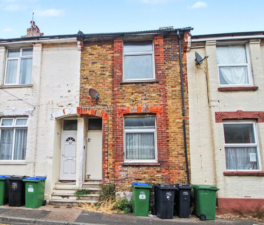 Property photo 1 of 20