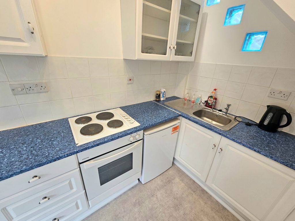 Property photo 2 of 6 Picture No. 01