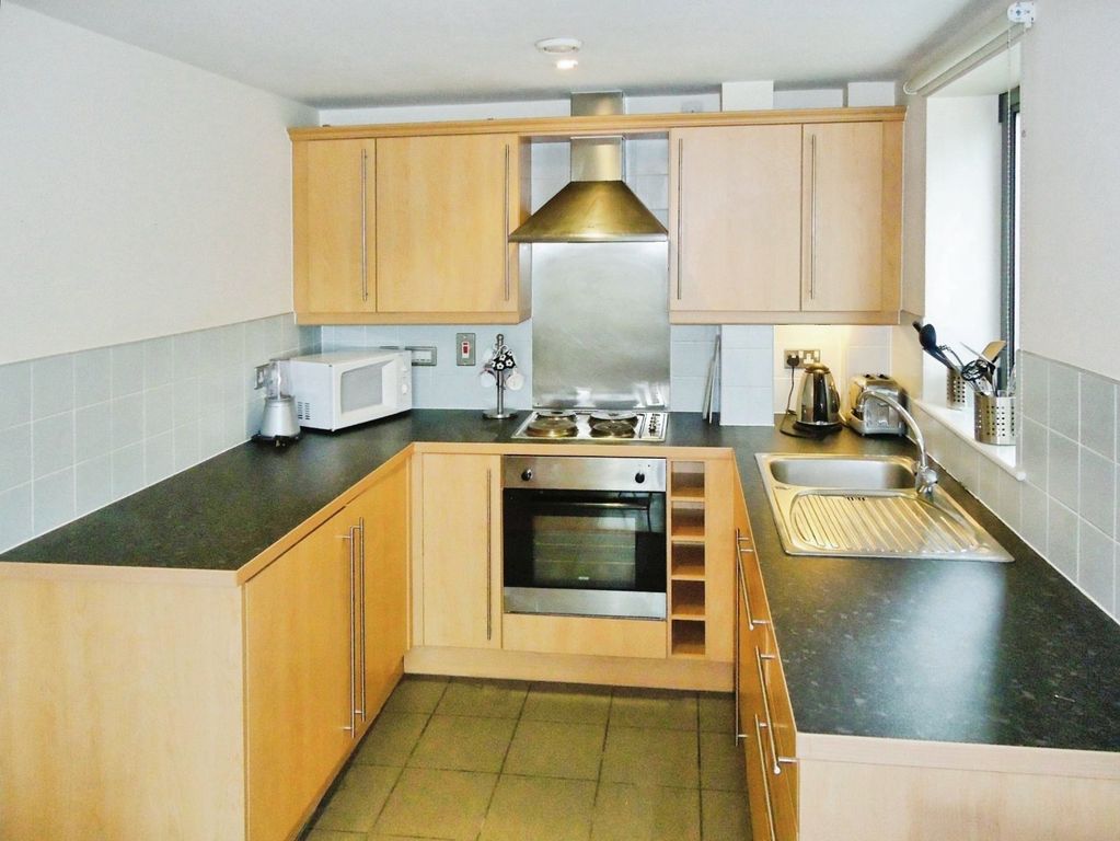 Property photo 2 of 6 Picture No. 14