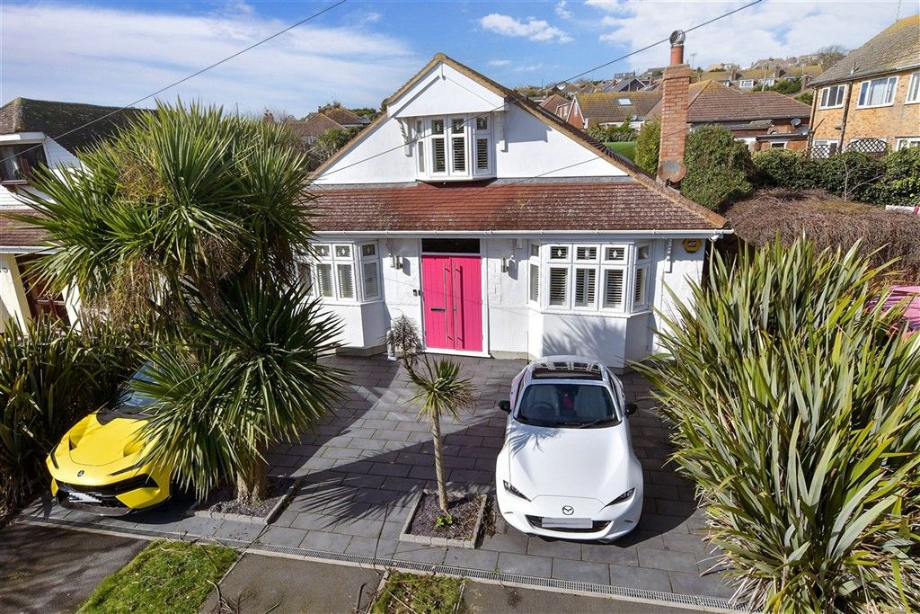 Property photo 2 of 15 External (Web)