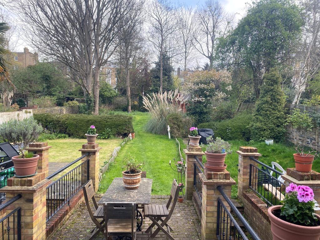 Property photo 1 of 13 Picture No. 32