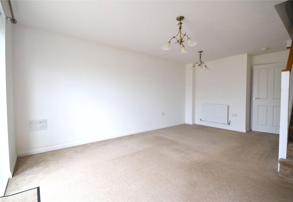 Property photo 3 of 12 Picture No. 23