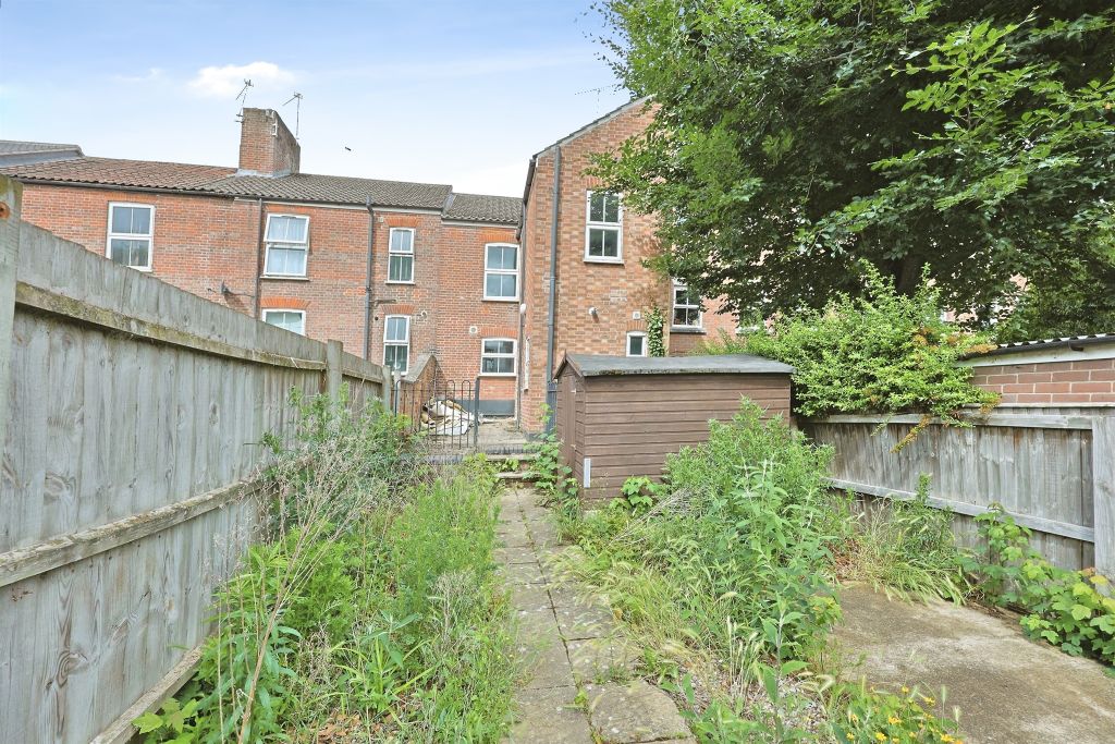 Property photo 3 of 15