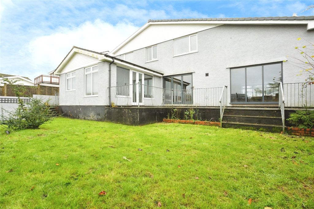 Property photo 1 of 17 Picture No. 15