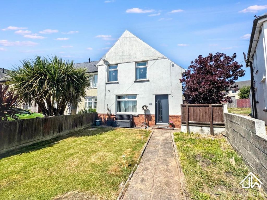 Property photo 1 of 19 Ext 1