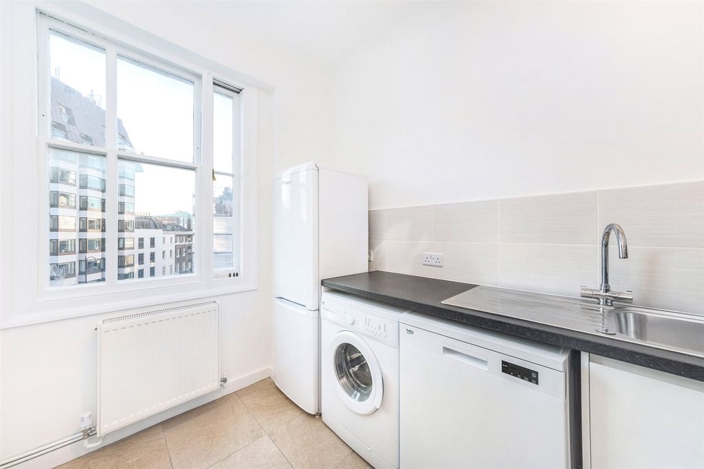 Property photo 2 of 9 Picture No. 06