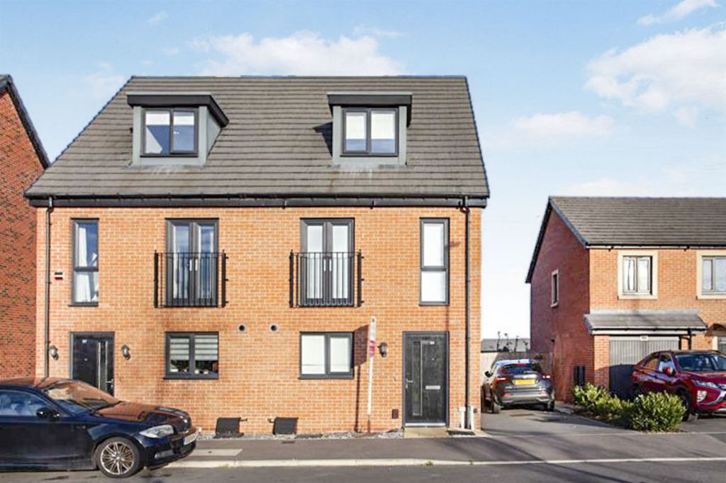 Property photo 1 of 16