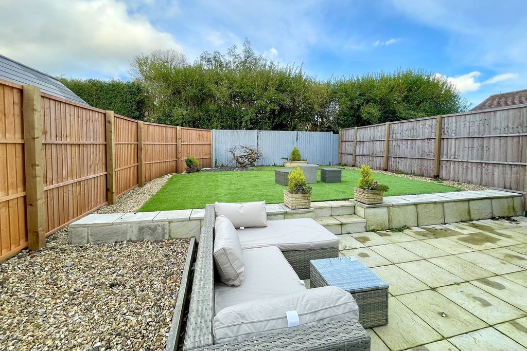 Property photo 3 of 15