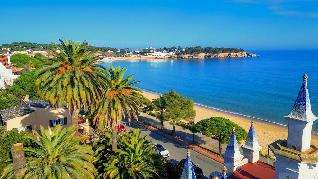 Property photo 1 of 29