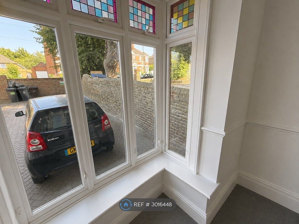 Property photo 3 of 6 Room Window