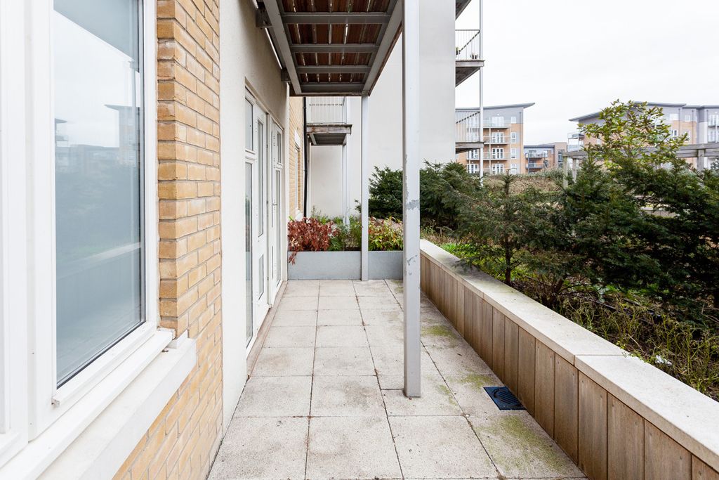 Property photo 3 of 10 Picture No. 09