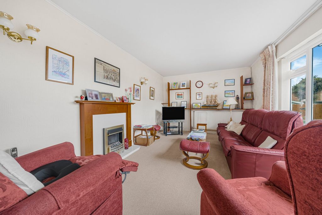 Property photo 2 of 24 Picture No. 22