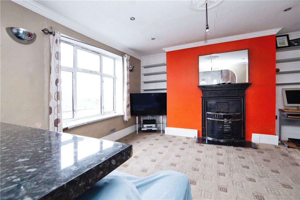 Property photo 3 of 17 Picture No. 35