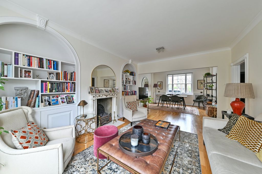 Property photo 3 of 17 Picture No. 23