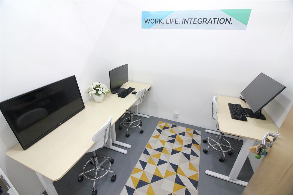 Property photo 3 of 12 1Bcfbbef-C2F7-4550-974A-Cfcd4A79625D.Jpeg