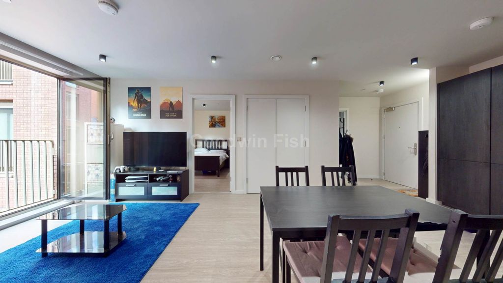 Property photo 3 of 13