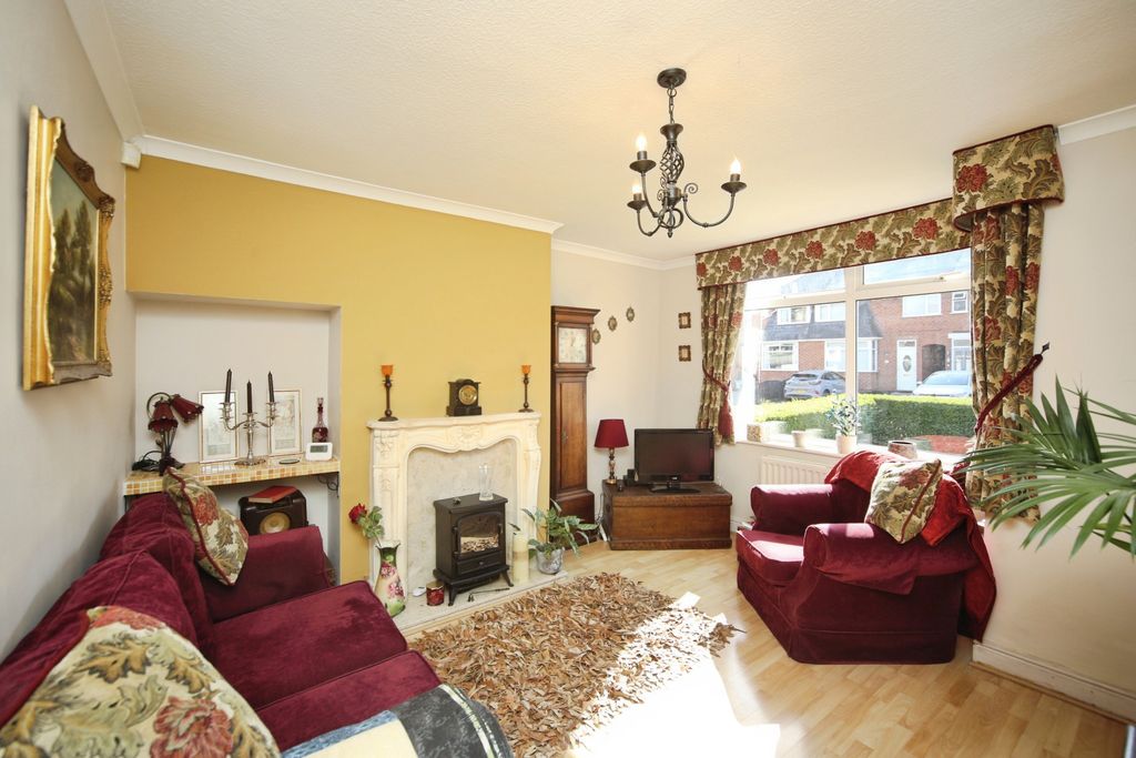 Property photo 2 of 15