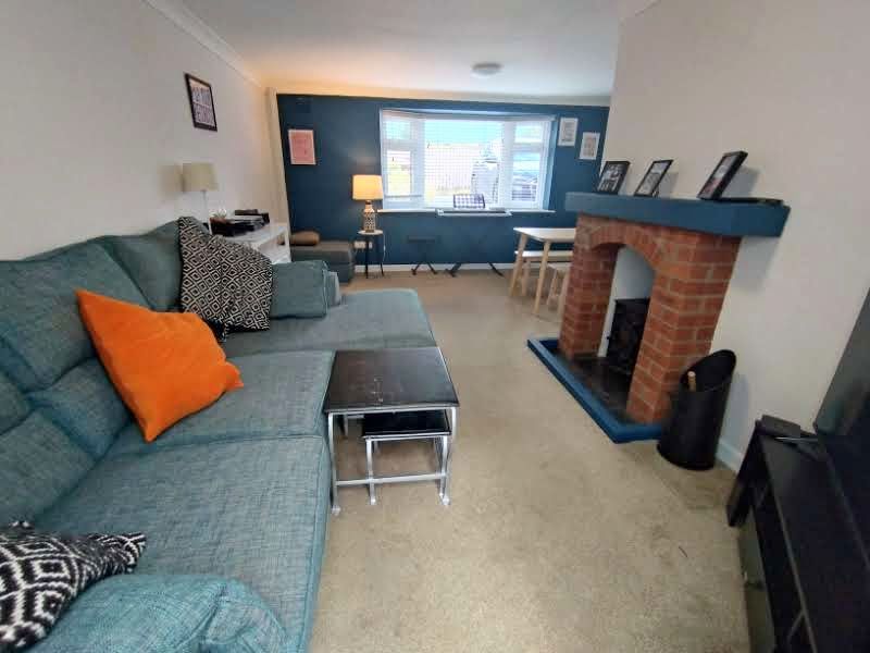 Property photo 3 of 22