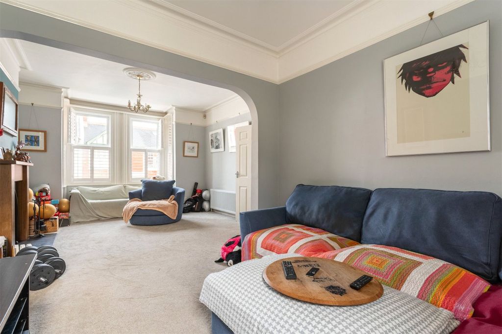 Property photo 3 of 17 Picture No. 19