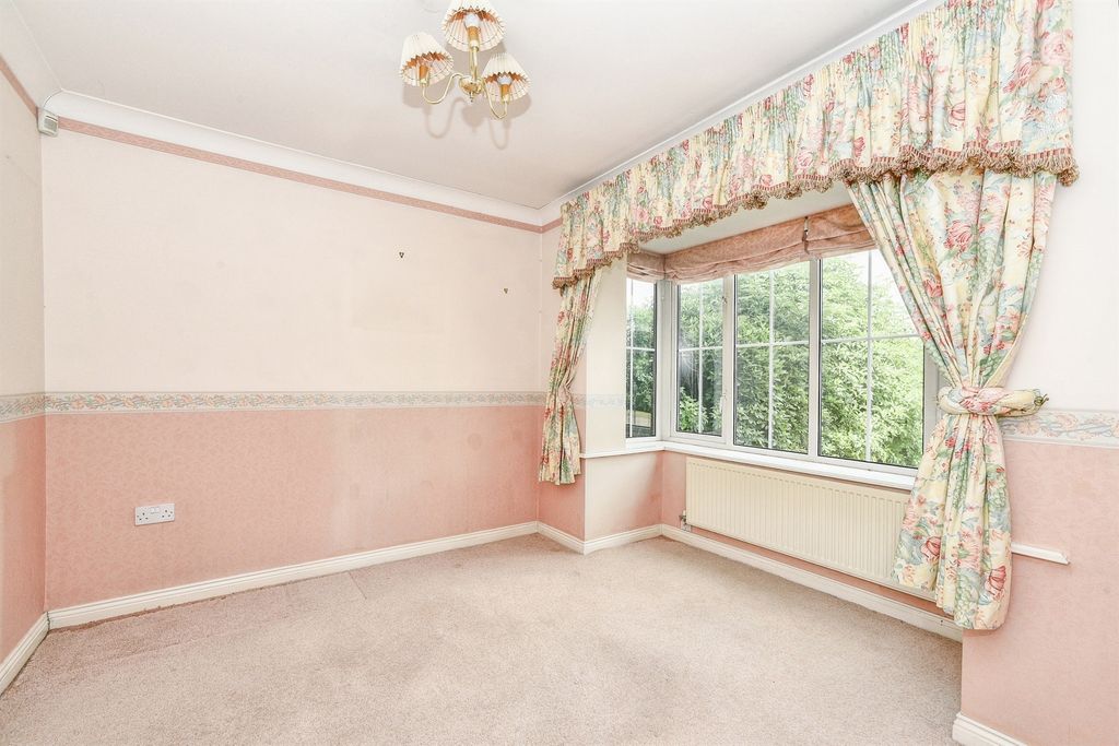 Additional image 6 of 4 bed detached house for salePetter Close, Wroughton, Swindon SN4