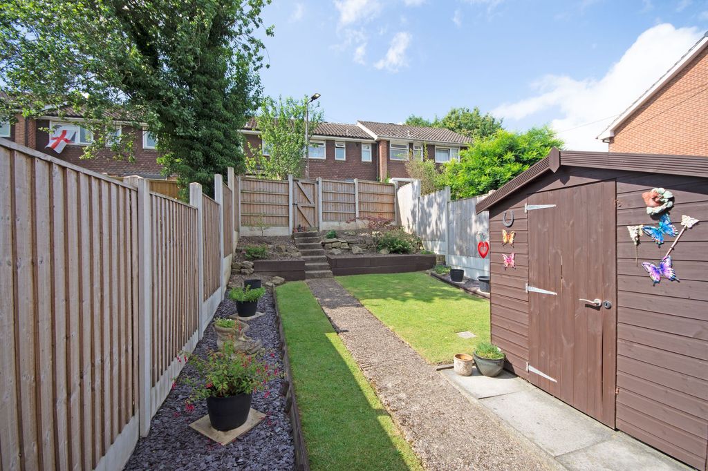 Property photo 2 of 19