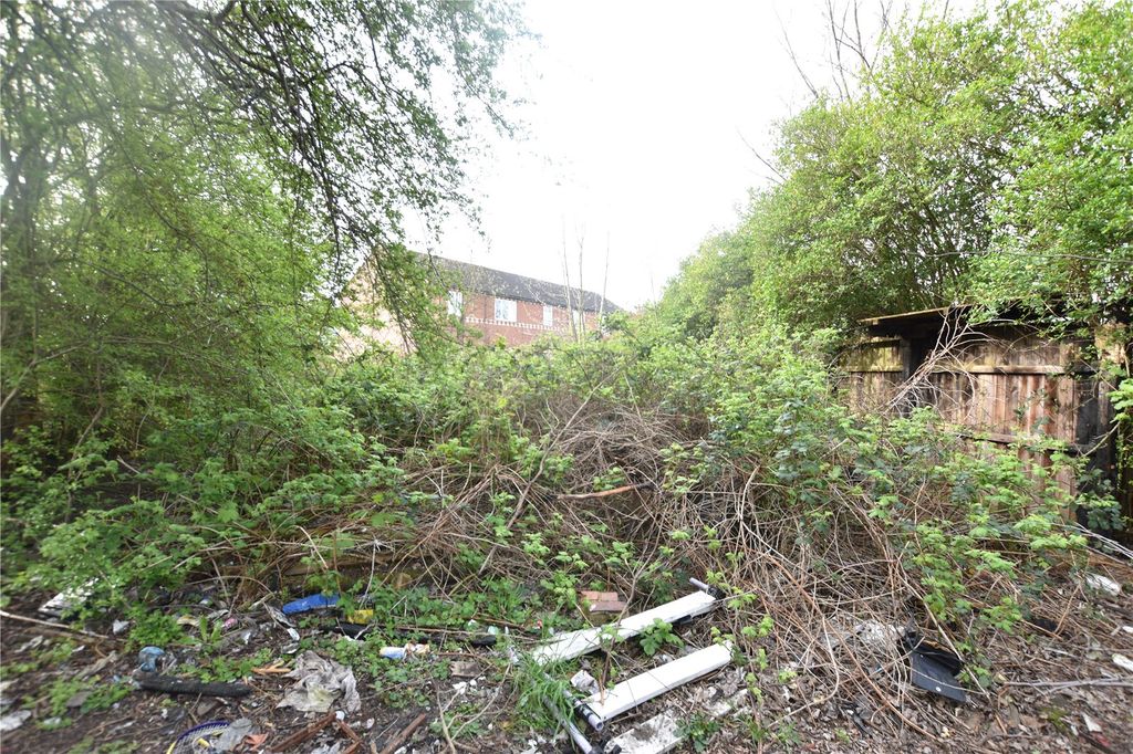 Property photo 2 of 5 Picture No. 01