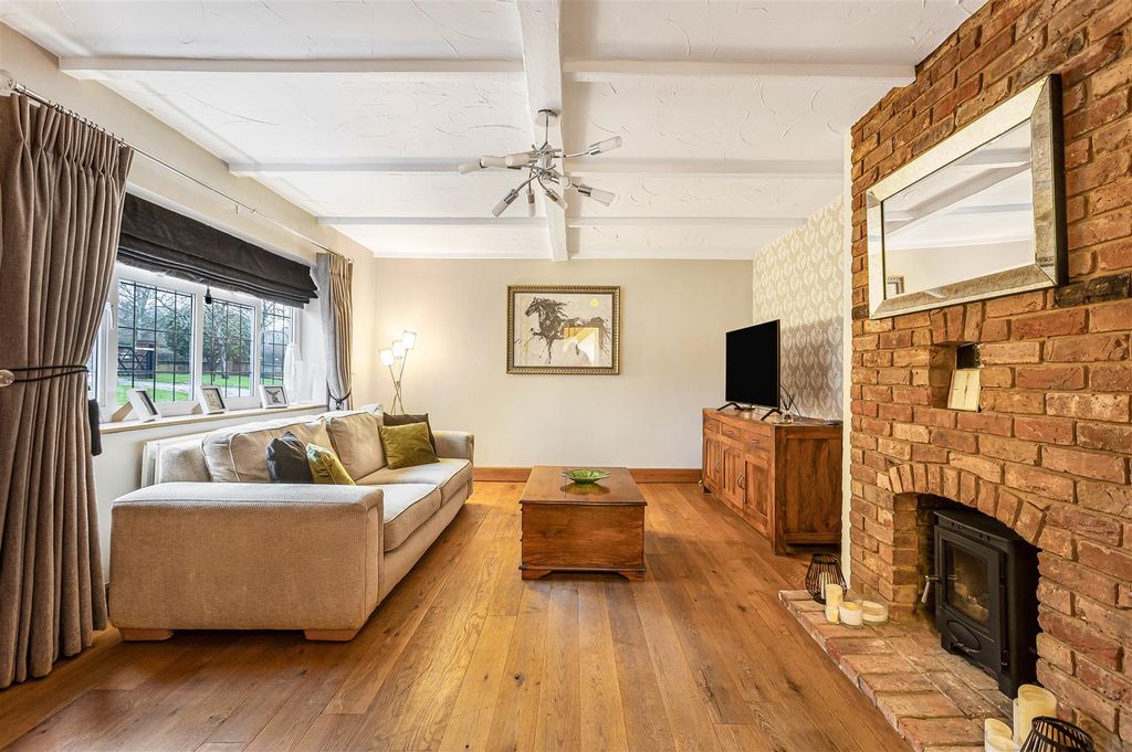 Property photo 2 of 50 49_70496.Jpg