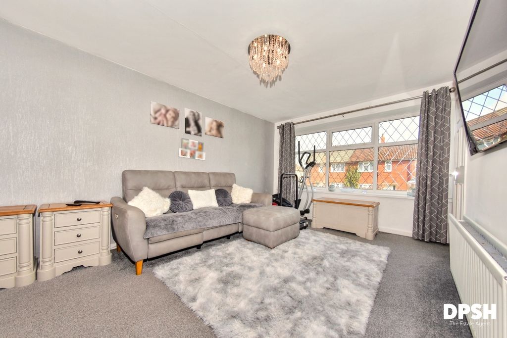 Property photo 2 of 29