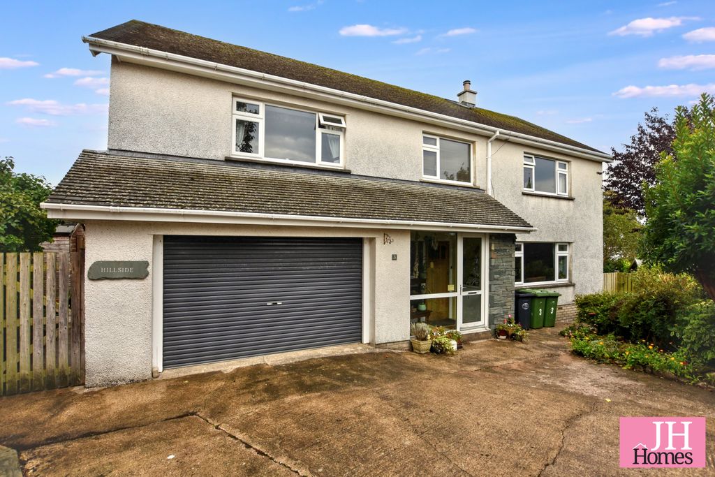 Property photo 1 of 27