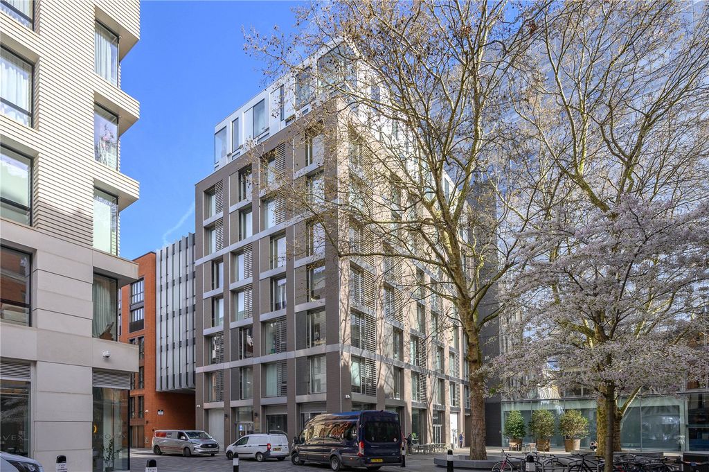 Property photo 2 of 25 Picture No. 03