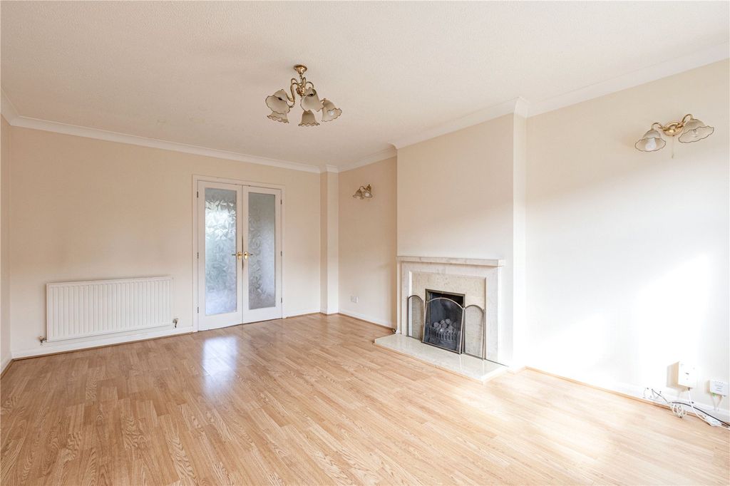 Property photo 2 of 17 Picture No. 02