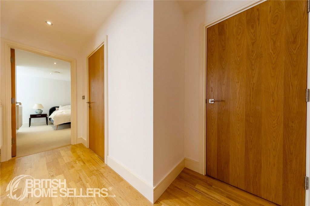 Property photo 3 of 15 Picture No. 15