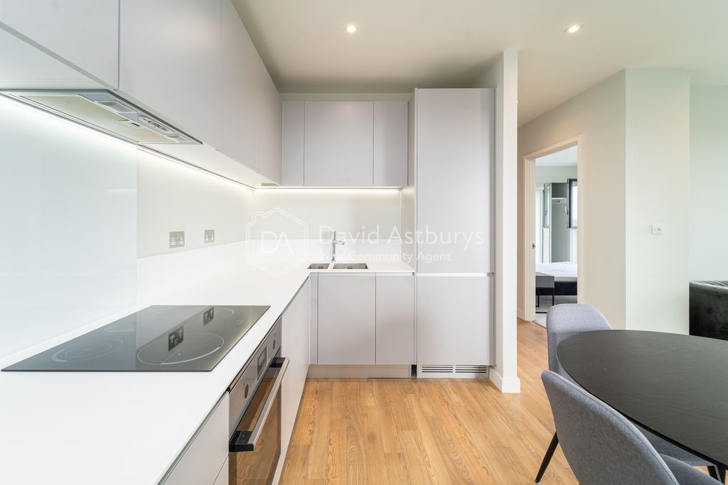 Property photo 3 of 8 Ndb09313-Edit