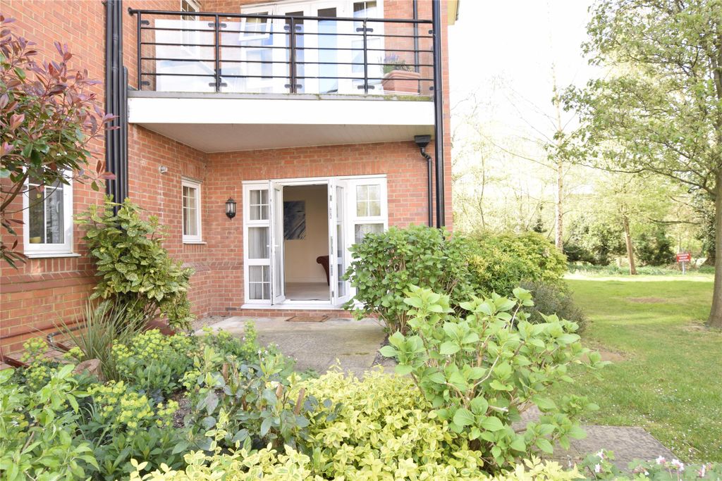 Property photo 1 of 7 Communal Area
