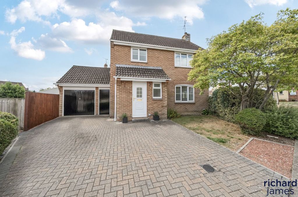 Property photo 1 of 21 63Efc532852F4658A747De3c3F3723F3