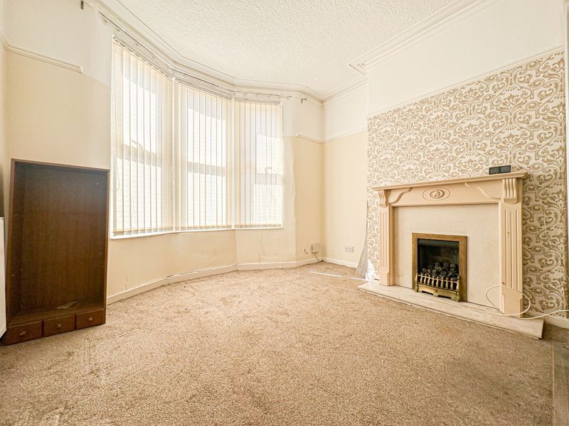 Property photo 3 of 7 Photo 2