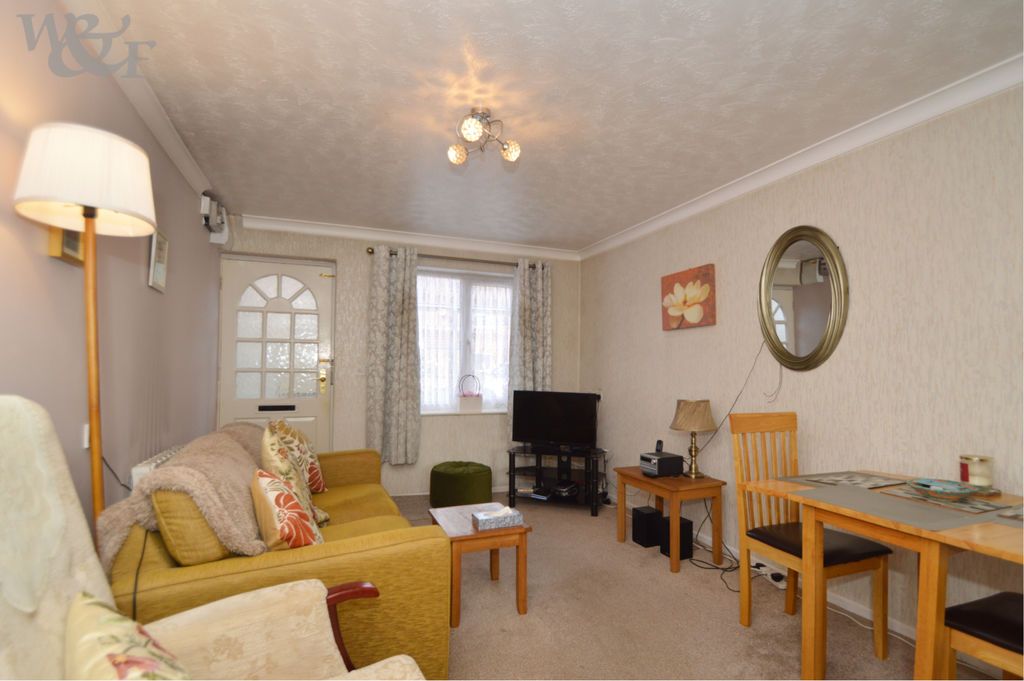 Property photo 3 of 19 Photo 16
