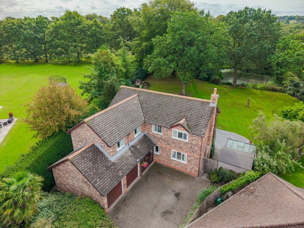 Property photo 1 of 34