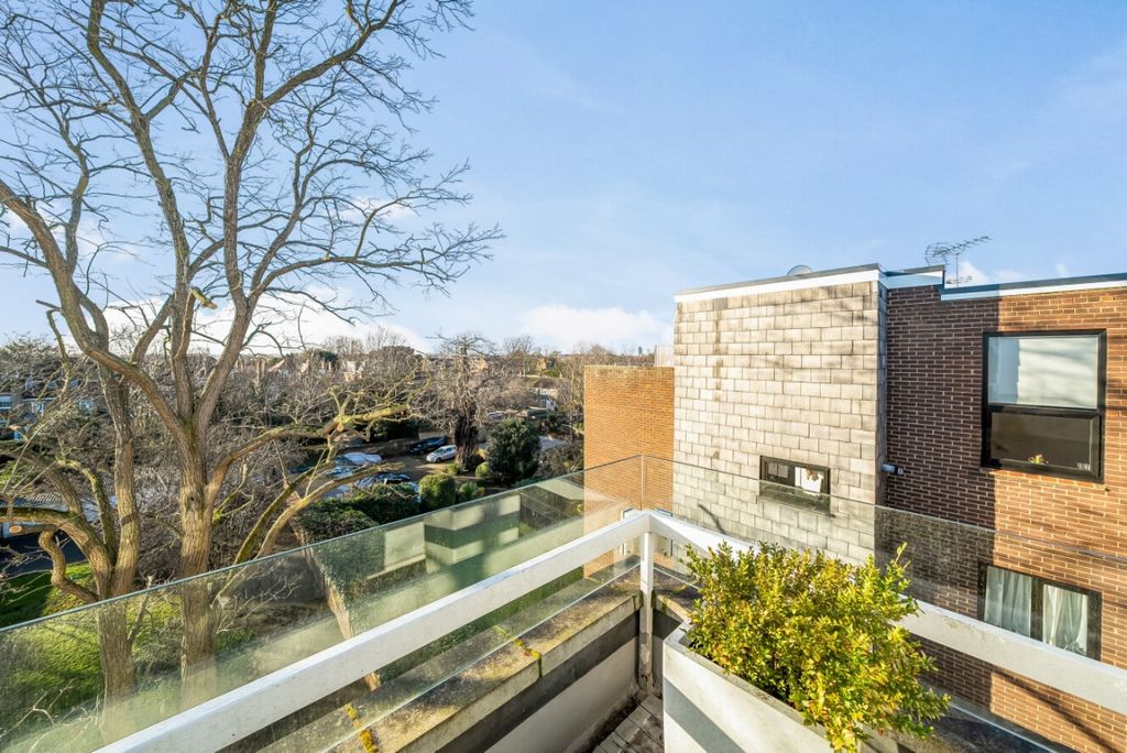 Property photo 1 of 15 1229296 (10)