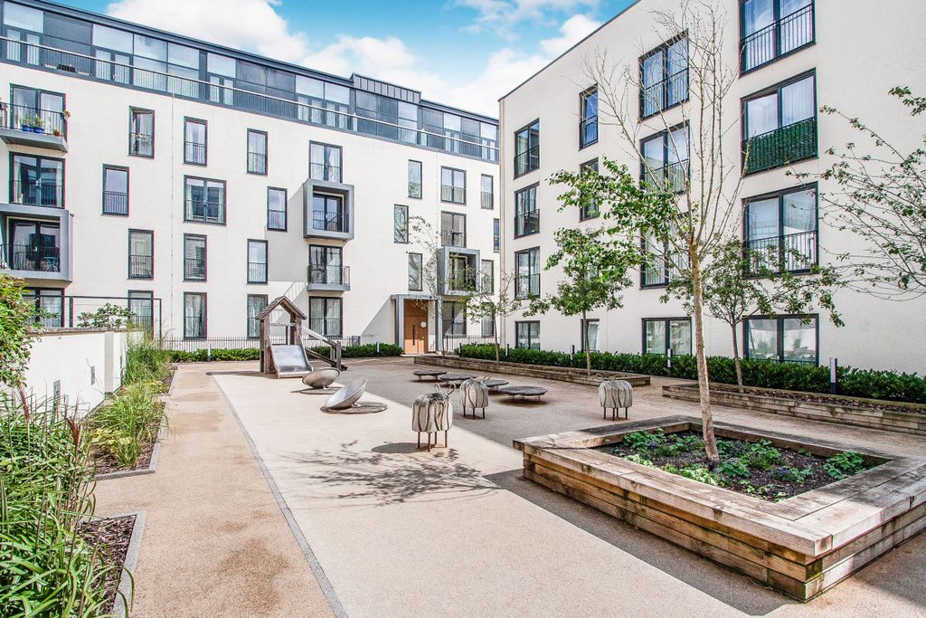 Property photo 1 of 9 1