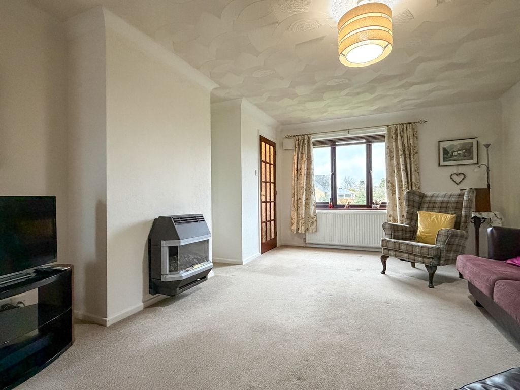 Property photo 2 of 13 4495056