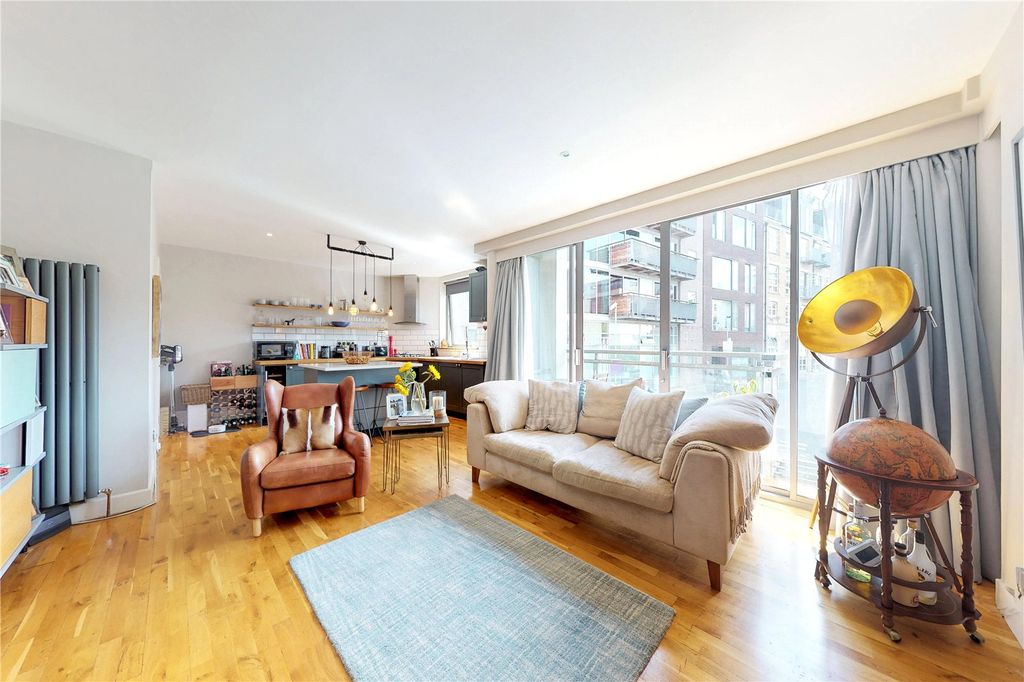 Property photo 1 of 15 Reception Room