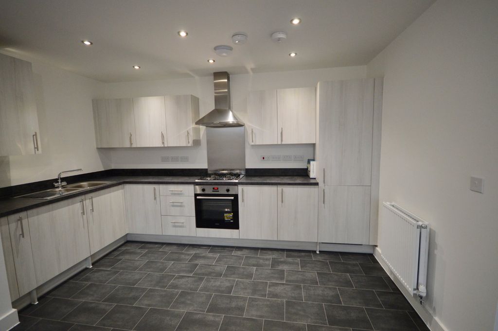 Property photo 3 of 10 Picture No. 06