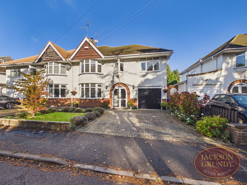 Property photo 1 of 21 Westone Avenue