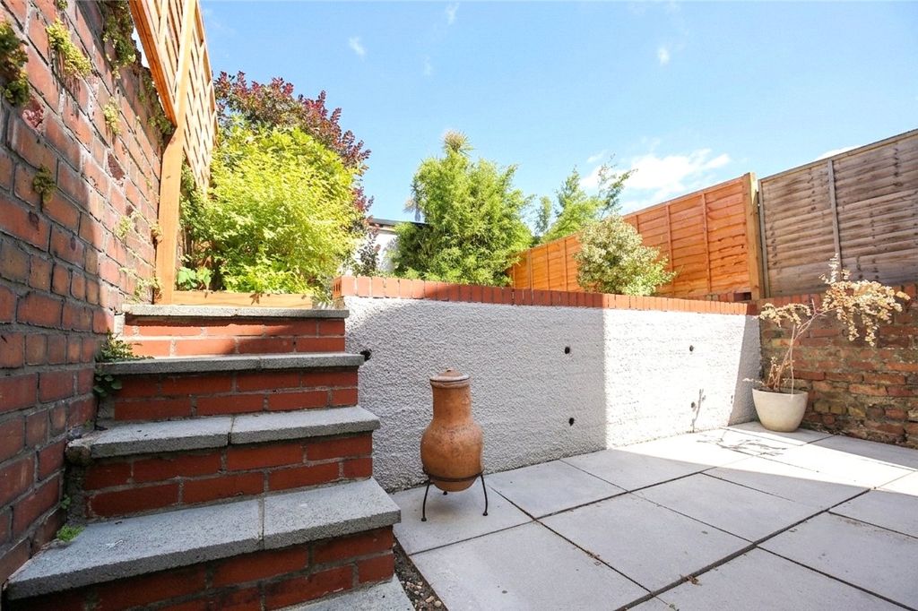 Property photo 3 of 11 Picture No. 47