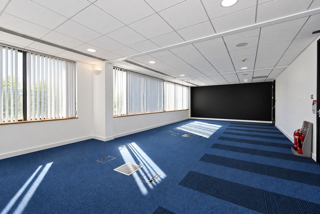 Property photo 1 of 3 5910770