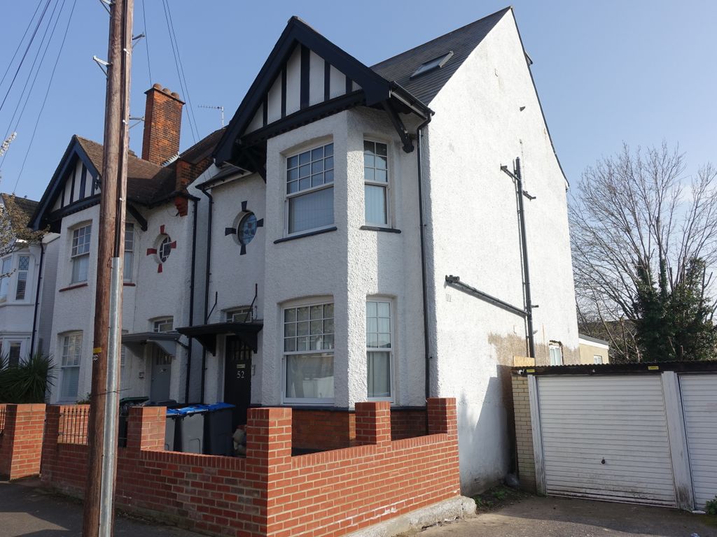 Property photo 1 of 8