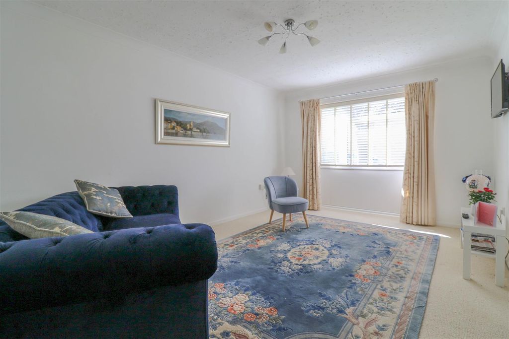 Property photo 2 of 12 1Z6A9303-1.Jpg