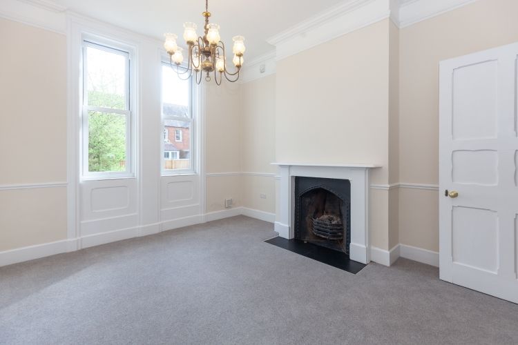 Property photo 3 of 9 219761